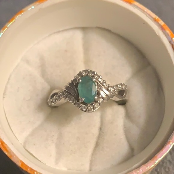Genuine Secota emerald & zircon sterling ring - Picture 4 of 9